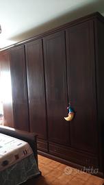 armadio di noce nazionale 