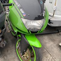Stock ricambi kavasaki ZX9R
