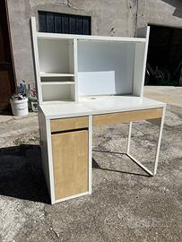 Scrivania Micke Ikea