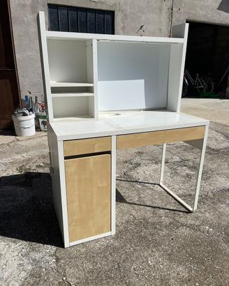 Scrivania Micke Ikea