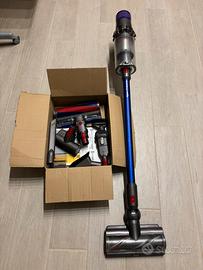 Dyson V11 Absolute