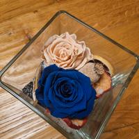 Composizione frutto-floreale