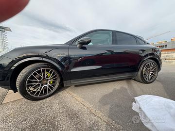 Porsche Cayenne Coupe