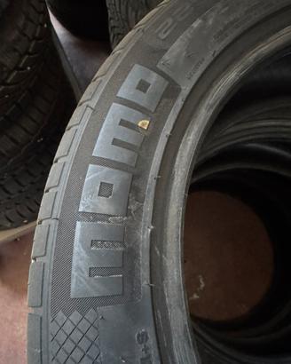 Gomme quattro stagioni