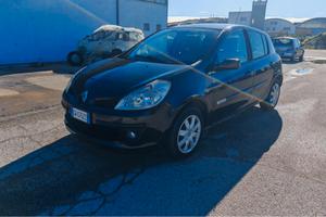 Renault Clio 1.2 16V 5 porte Dynamique