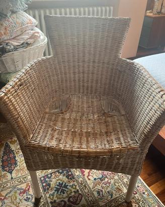 Sedia intrecciata tipo vimini. Stile VINTAGE.
