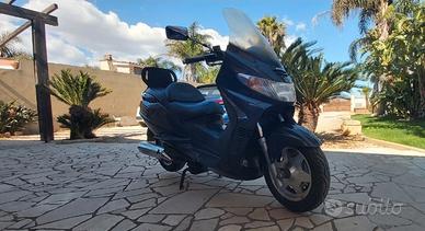 Suzuki Burgman 400 - 2001