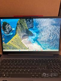 Lenovo ideapad Ryzen 5 16GB 512GB + GARANZIA