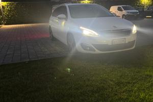 Peugeout 308 sw, leggere attentamente descrizione