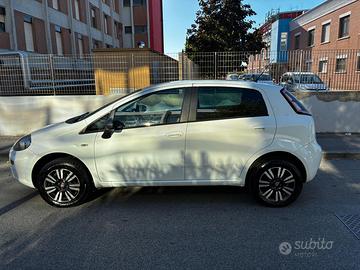 Fiat Punto 1,4 a Metano del 2014