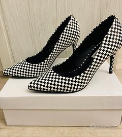 Décolleté Steve Madden a scacchi bianchi e neri