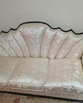 Ottimi divani classici bianco damascato