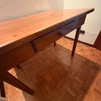Scrivania legno con cassetto