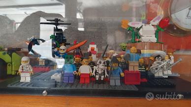 Minifigurine  e altro Lego