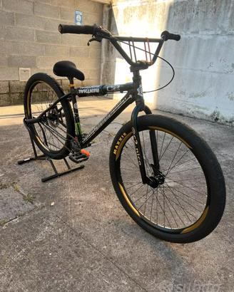 wheelie bike C2 low Collective Bikes