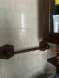 Mobile bagno e accessori in arte povera
