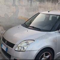 Suzuki Swift anno 2005 benzina