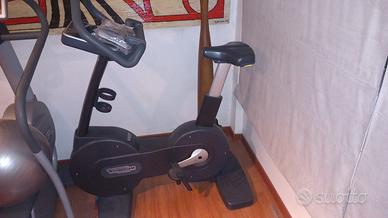 bike new forma technogym 