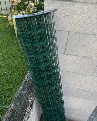 Rete metallica elettrosaldata plastificata