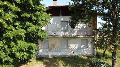BIFAMILIARE A TRAVERSETOLO
