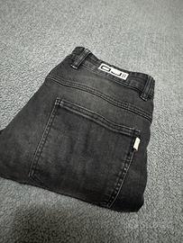 Jeans da moto con protezioni