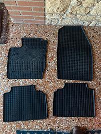 Tappetini in gomma ford tourneo/transit courier