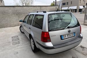 VW GOLF 1.6 BENZINA EURO4 77KW UNI PROP NEOPATENTA