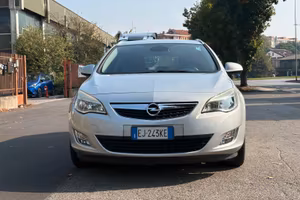 Opel Astra 1.4 Benzina/Gpl