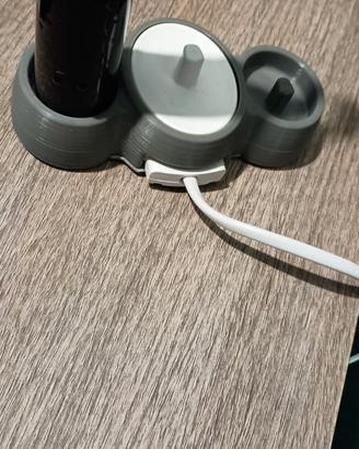 Porta spazzolini e base di ricarica Oral-B