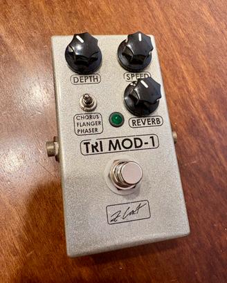 Z-cat Tri Mod-1 Chorus Flanger Phaser Reverb