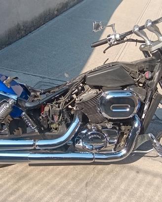 Honda VT 750 2002