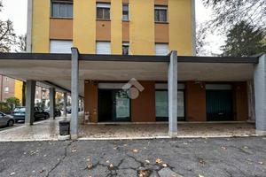 NEGOZIO A CREMONA