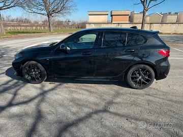 Bmw 118D F40 M sport