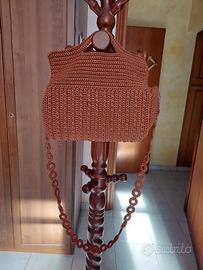 borsa bauletto doppio indosso colore ruggine