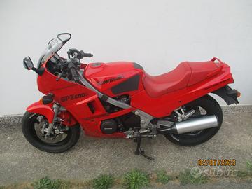 Kawasaki GPZ 600 - 1985
