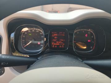 auto di piccola cilindrata 