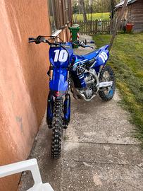 Yamaha yzf 250