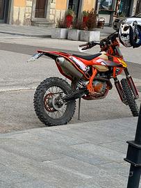 Ktm 450 six days del 2019