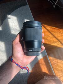 Obiettivo Sigma 16mm f/1.4 DC - Attacco Micro 4/3
