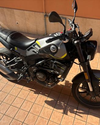 Benelli Leoncino 250