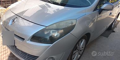 Renault Scenic 1900 Diesel 7 Posti