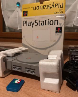 Ps1 scph 5502 con box + 30 giochi usati
