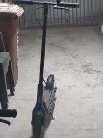 monopattino elettrico 