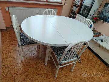 Tavolo con 4 sedie