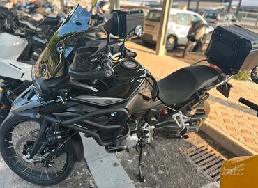 F850GS Triple Black