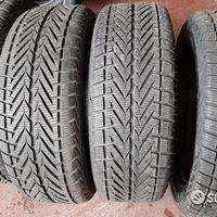 4 gomme usate 235 65 16c kleber