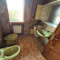 Regalio mobili e bagni completi