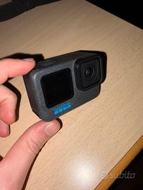 GoPro hero 12 praticamente nuova