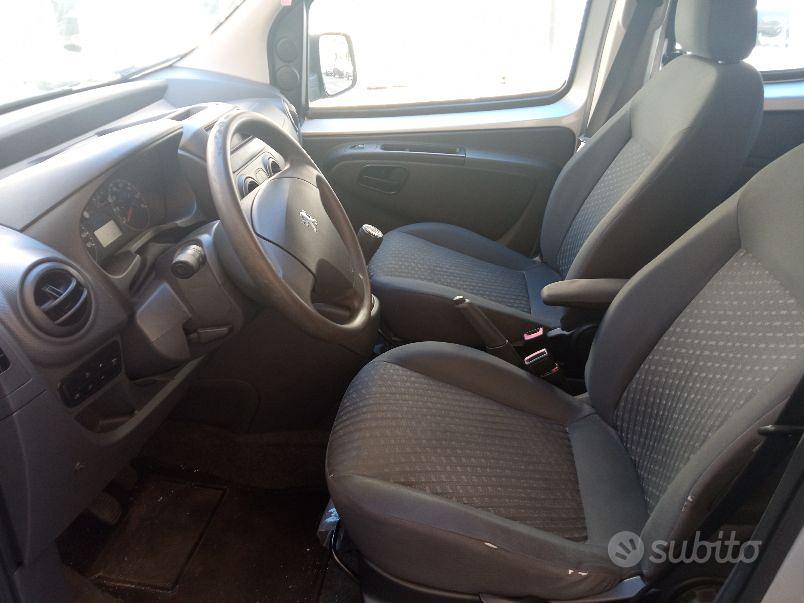 Peugeot Bipper 2010 photo 3
