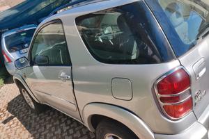 tayota rav 4 tre porte